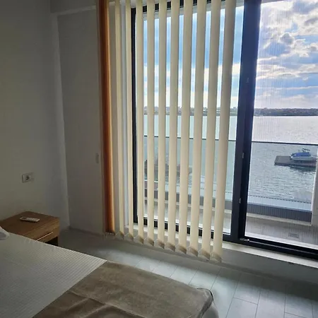 Solid Cazino Apartment