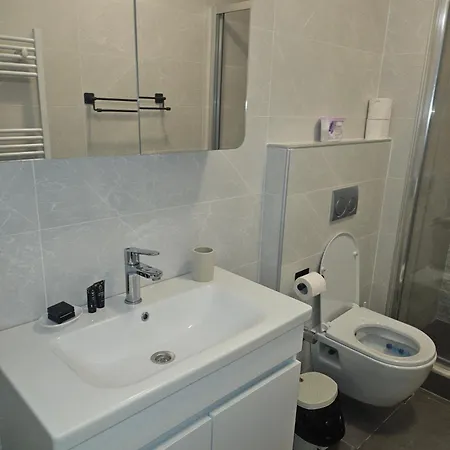 Apartment Solid Cazino *